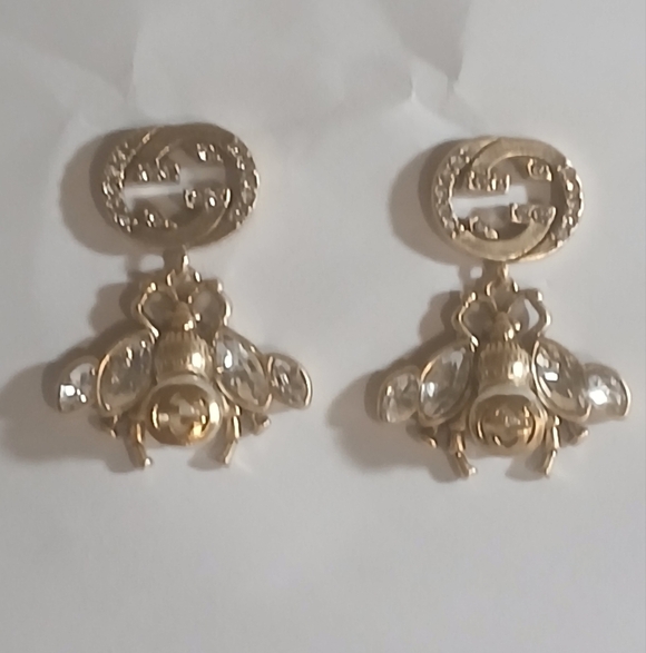 Authentic Vintage Gucci Gold Tone Faus Pearl Crystal Bee Earrings - Picture 2 of 11